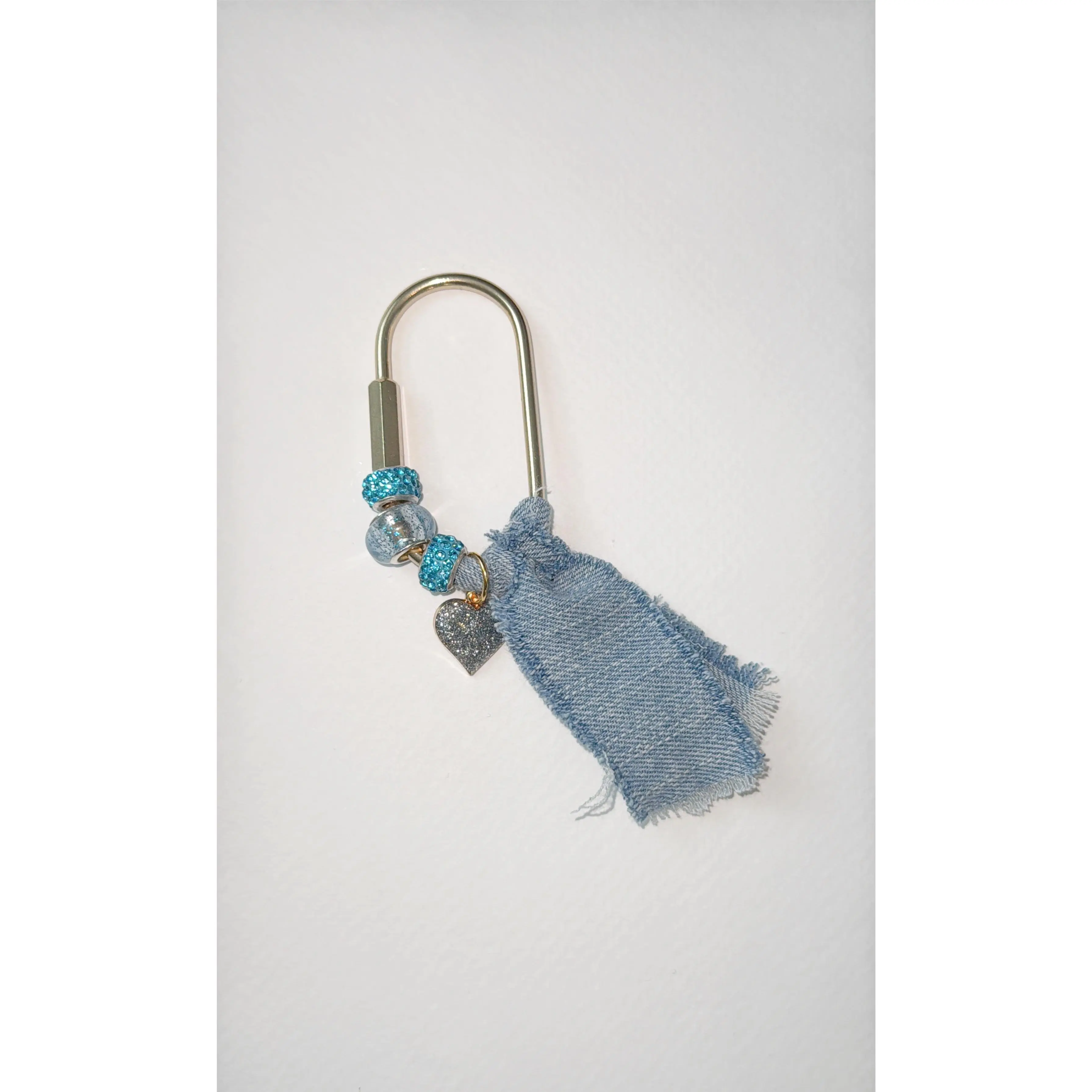 Beaded Carabiner Key Ring – Built for Everyday Carry, Designed for Style