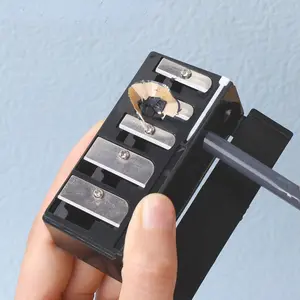 Five-hole Pencil Sharpener, 1 Count Eyeliner Pencil Sharpener, Convenient Essential Tool, Easy To Clean, Travel-friendly & Compact Makeup Supplies