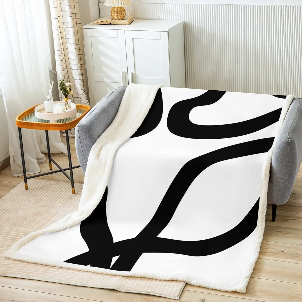 Feelyou White and Black Adult Microfiber Flannel Fleece Throw Blanket, 40"x50" Geometric Modern Soft Cozy Plush Sherpa Blanket for Bed, Sofa, Microfiber Blanket, Flannel Fleece Blanket