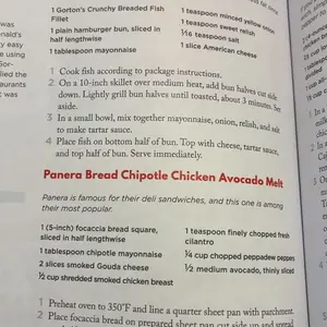 The Everything Restaurant Copycat Recipes Cookbook: 200 Easy Recipes to Re-Create Your Favorite Restaurant Dishes at Home -- Kelly Jaggers - Paperback