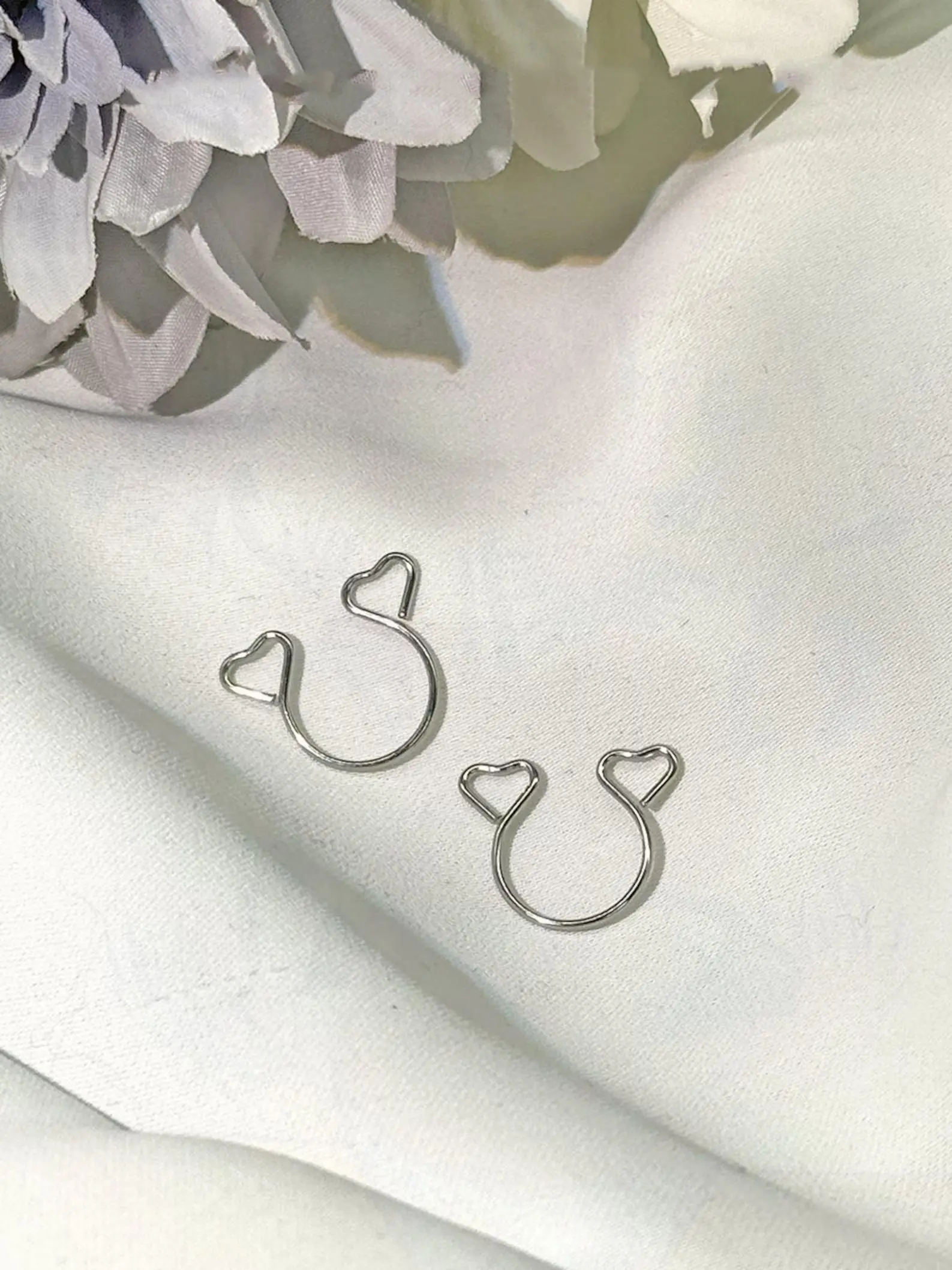 Heart Shaped Fake Nipple Rings, Stainless Steel Non-piercing Nipple Rings, Clip on Nipple Rings, Faux Body Piercing Jewelry for Women Men, Fashion Body Jewelry, Body Jewellery