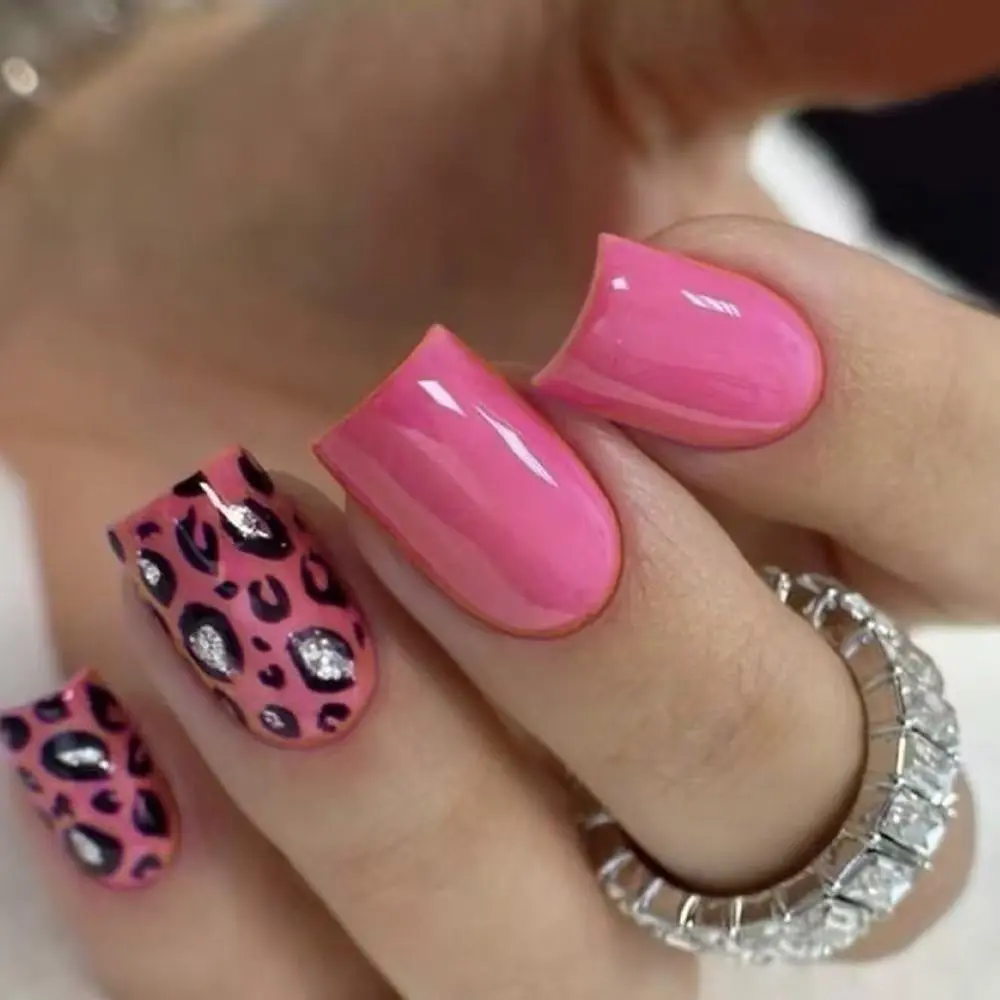 Leopard Print Short Ballerina Nails, Textured Finish, 24-Piece Press-On False Nails, Fake Nails, DIY Nail Art Decoration for Women and Girls, All Seasons, Nail Art Design, Nail Art Products
