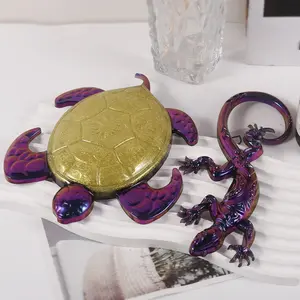 2 sets of epoxy resin molds, silicone molds for creating animal themed decorative wall art, 3D turtle resin molds, 3D gecko resin molds, used for resin and cabinet decoration