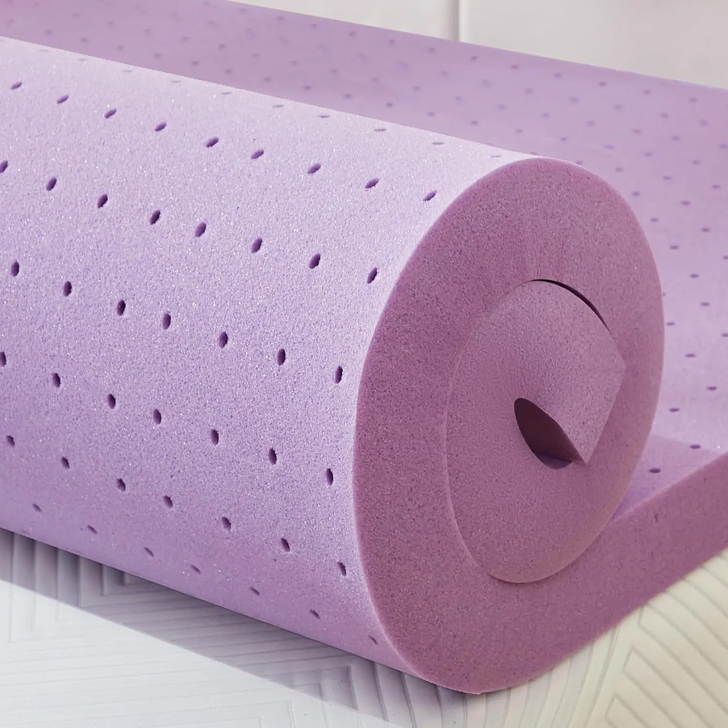 2 in Cooling Gel Memory Foam Mattress Topper, CertiPUR-US Certified, Pressure Relief & Back Pain Support, Twin Size Dorm Essential (Purple)