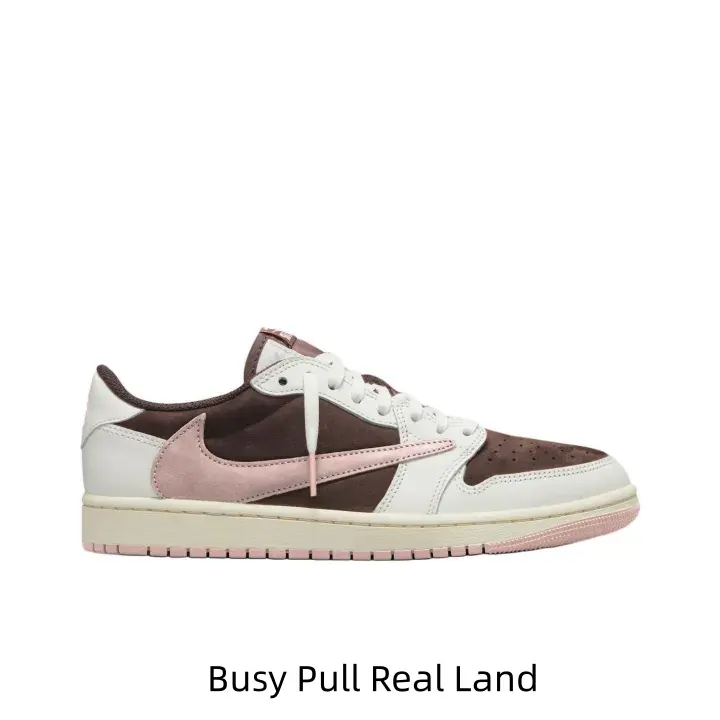 Streetwear-Ready Collectible Sneakers, Aggressive Lines, Responsive Cushioning - Ideal for Function-Focused Sports Collectibles Enthusiasts