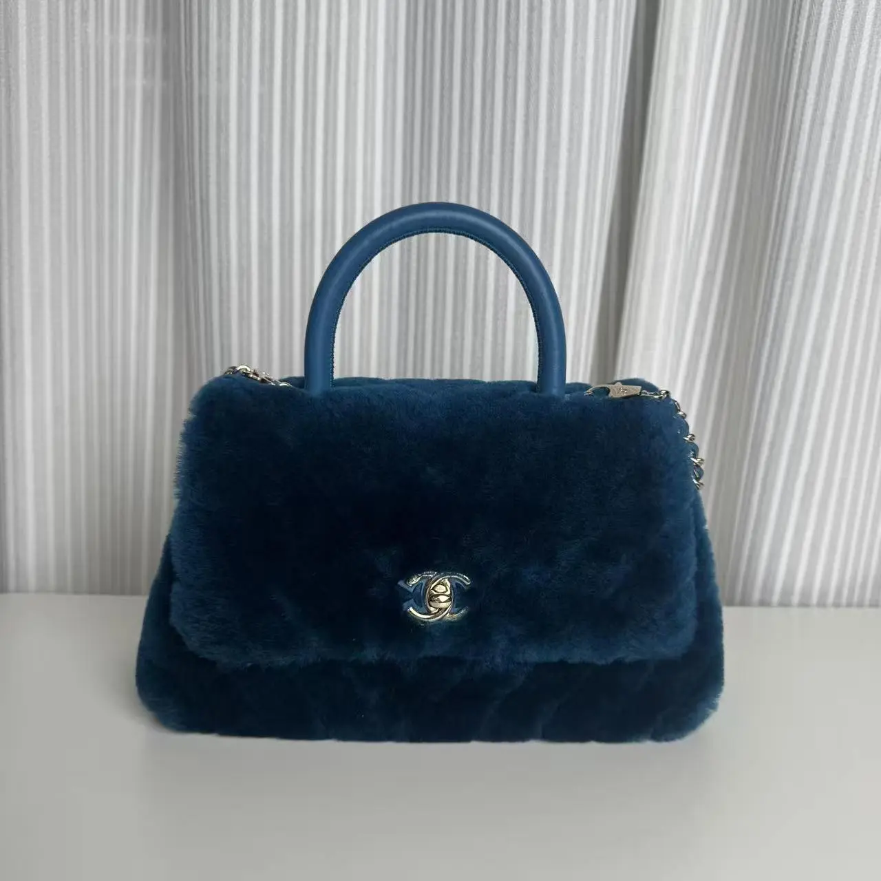 Pre-owned CHANEL velvet Crossbody Bags wristlets