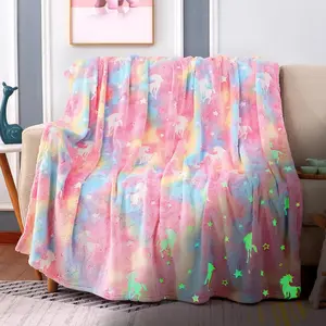 Unicorn & Star Pattern Blanket, 1 Count Soft Comfortable Glow in The Dark Throw Blanket, Cool Bedroom Bedding Blankets for Home Office Travel Dormitory Camping, Blankets for Sofa