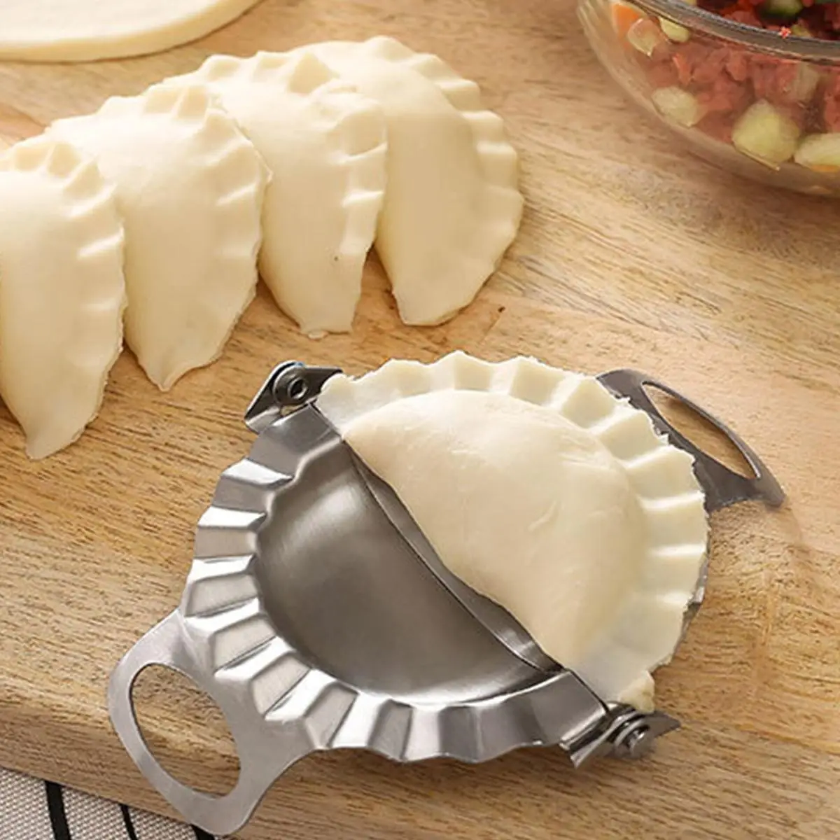 1 Piece Dumpling Maker, Stainless Steel Dumpling Mold, Dumpling Making Tool, Small Kitchen Gadgets, Kitchen Gadget, Kitchen Utensil Organizer