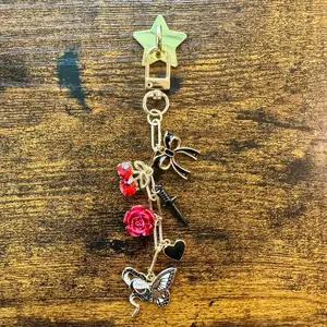 Dark Romance Kindle Charm Chain