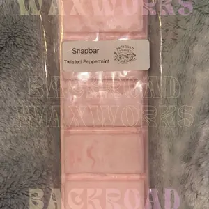 Twisted Peppermint Snapbars