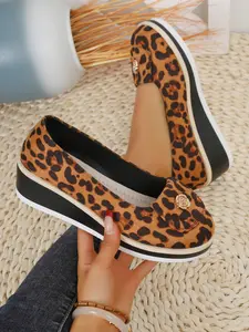 Women's One-Step Animal Print Flat Shoes, Fashionable Comfortable Daily Wear, Perfect for Casual Occasions