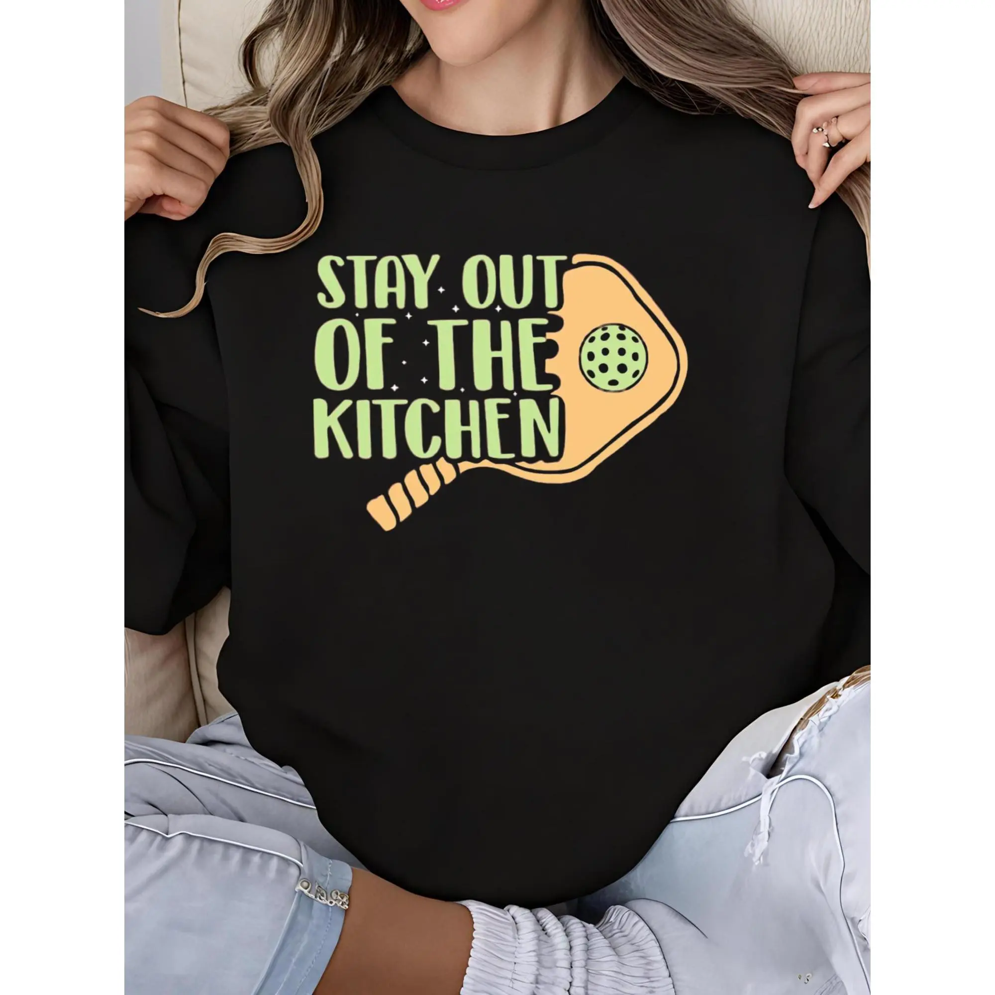 Women's Casual Crewneck Longsleeves Round Neck Pickleball Graphic Sweatshirt - "Stay Out of The Kitchen" Print, Cute Gift for Pickleball Enthusiasts, Tops, Fitted, Hoodie, Party