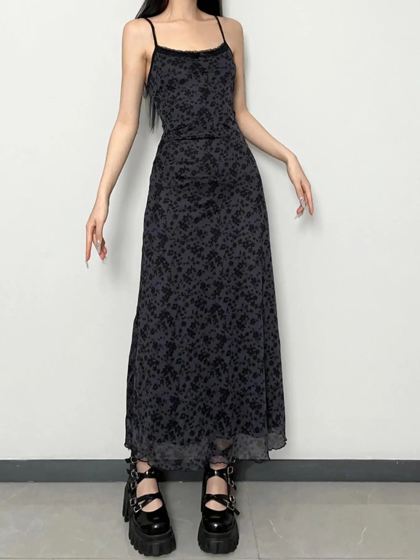 Women's Ditsy Floral Print Contrast Lace Cami Sleeveless Spaghetti Strap Dress, Casual Adjustable Strap Backless Long Dress, Ladies Summer Clothes for Beach Holiday Daily Wear Casual Chic Dress Womenswear - TikTok Shop Women's Ditsy Floral Print Contrast Lace Cami Sleeveless Spaghetti Strap Dress, Casual Adjustable Strap Backless Long Dress, Ladies Summer Clothes for Beach Holiday Daily Wear Casual Chic Dress Womenswear - TikTok Shop