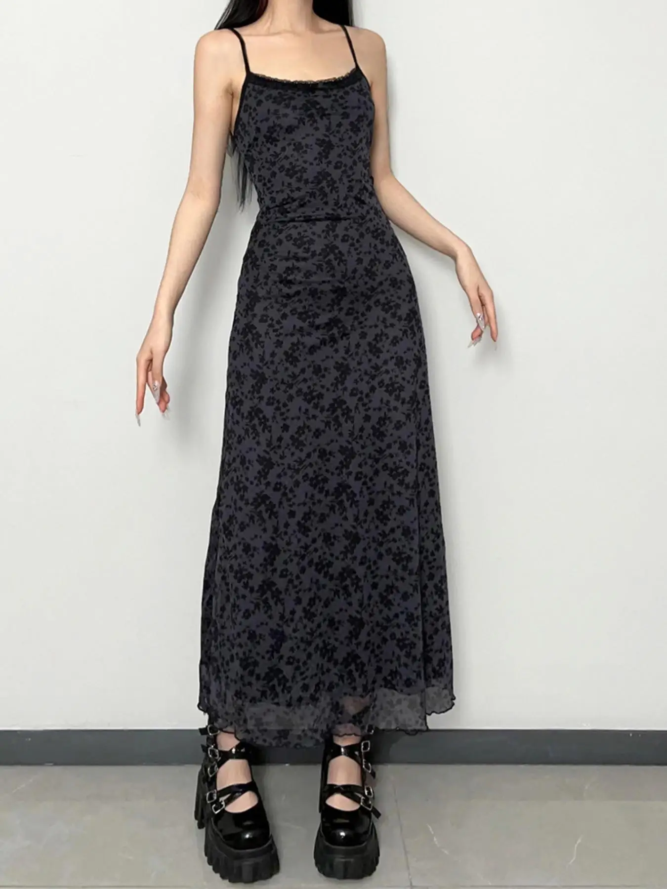 Women's Ditsy Floral Print Contrast Lace Cami Dress, Casual Adjustable Strap Backless Long Dress, Ladies Summer Clothes for Beach Holiday Daily Wear