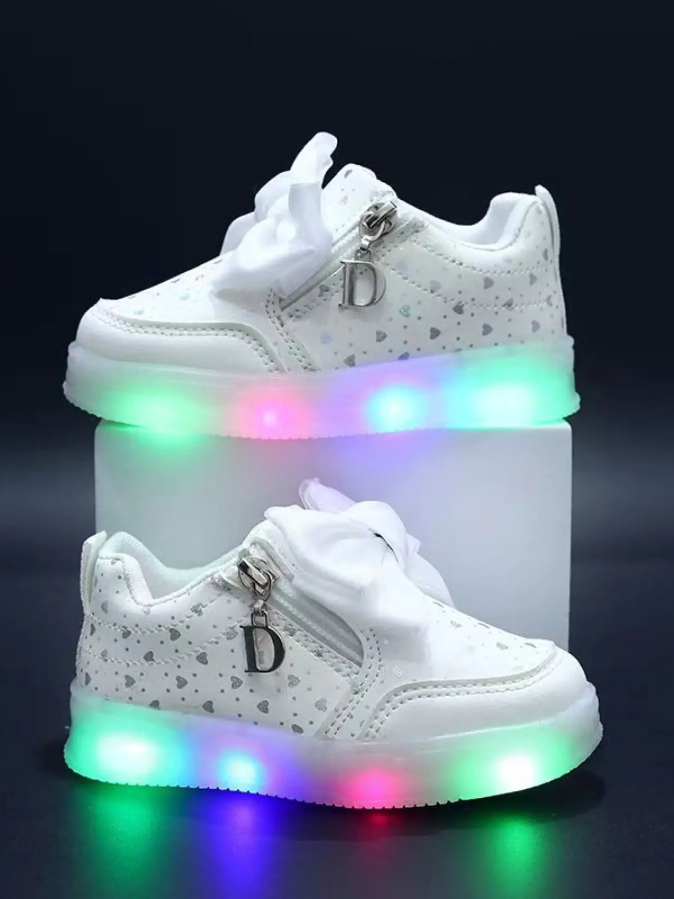Girls' Princess Soft Sole Sports Shoes, Comfortable Butterfly Knot Design, Casual Outdoor Home School Travel LED Light Shoes, Led Lighting Shoes, Casual Trendy Trainers, Trainer Footwear, Sneakers