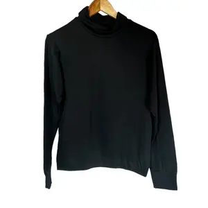 Wander  Hottotties Women’s Sweater Color Black Ruffle Neck Style Size X-Large