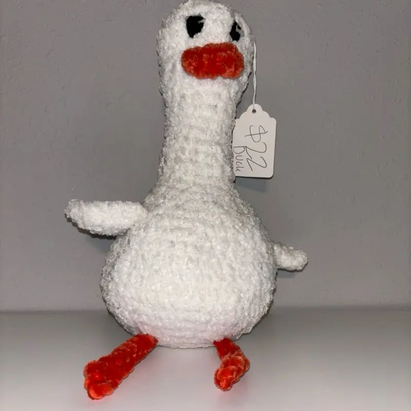 Goose Crochet Plush Toy, Cute Stuffed Animal for Kids Gift