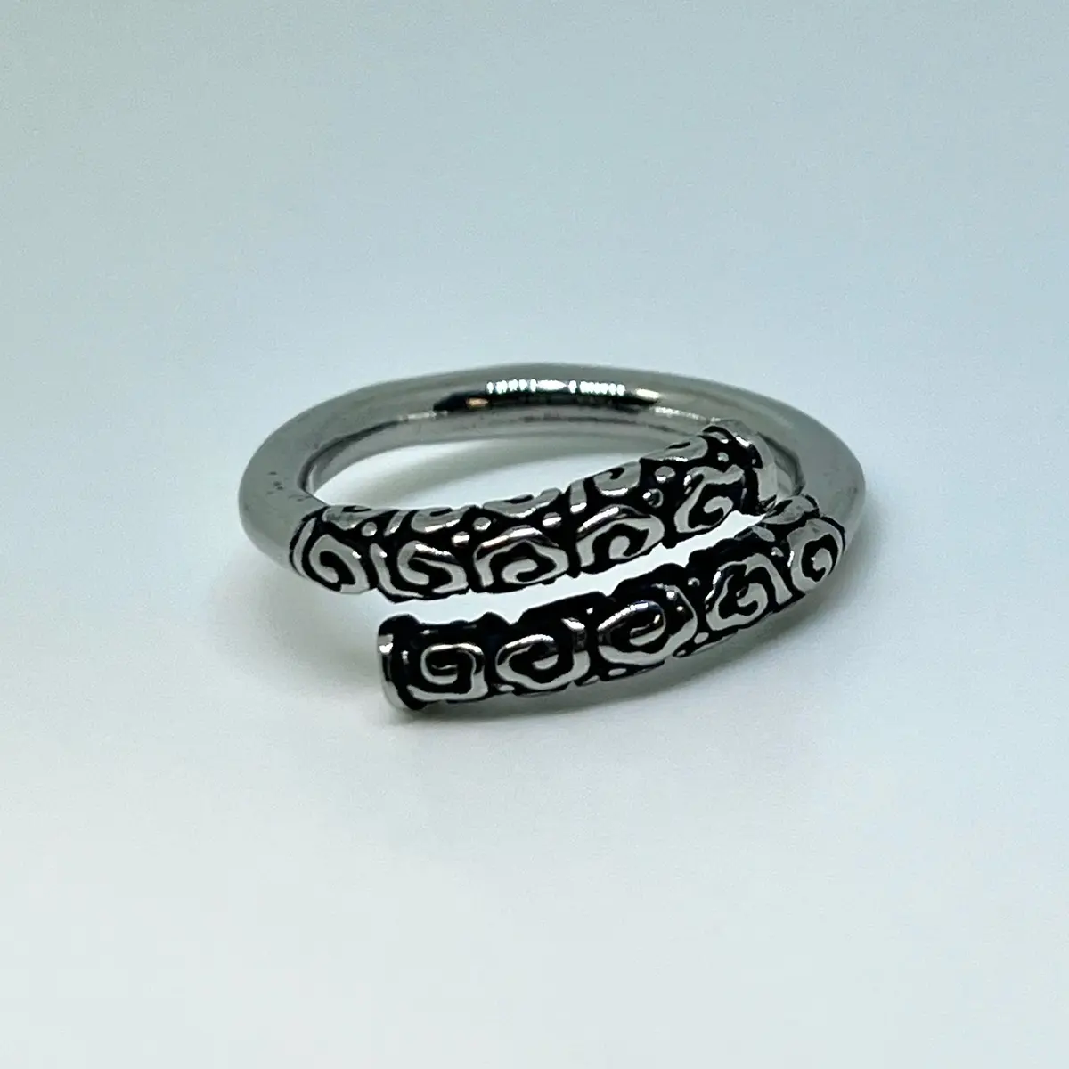 Silver Stainless Steel Wrap Style Ring – Minimalist Swirl Overlap Band Ring