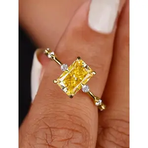 Luxury Artificial Zircon Decor Metal Ring, Cubic Zirconia Rings, Fashion Party & Wedding Jewelry Accessories for Women, Exquisite Jewelry for Birthday Gifts