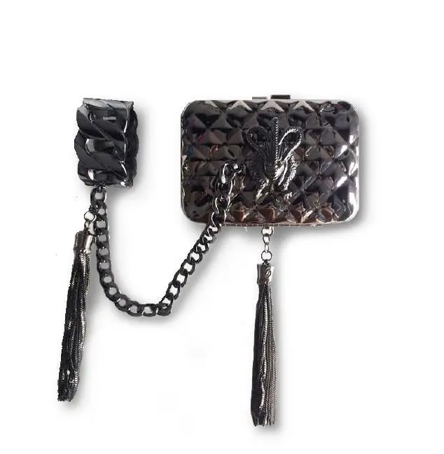 QUEEN TASSEL BRACELET MINAUDIÈRE / CLUTCH GUNMETAL