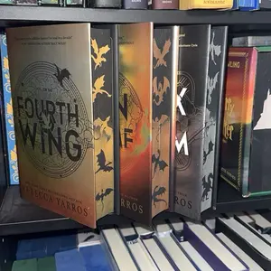 Fourth Wing Iron Flame and Onyx Storm