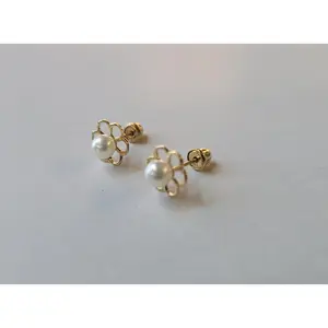 14K Gold Petals and Cultured Pearls Studs Screw Back Earrings