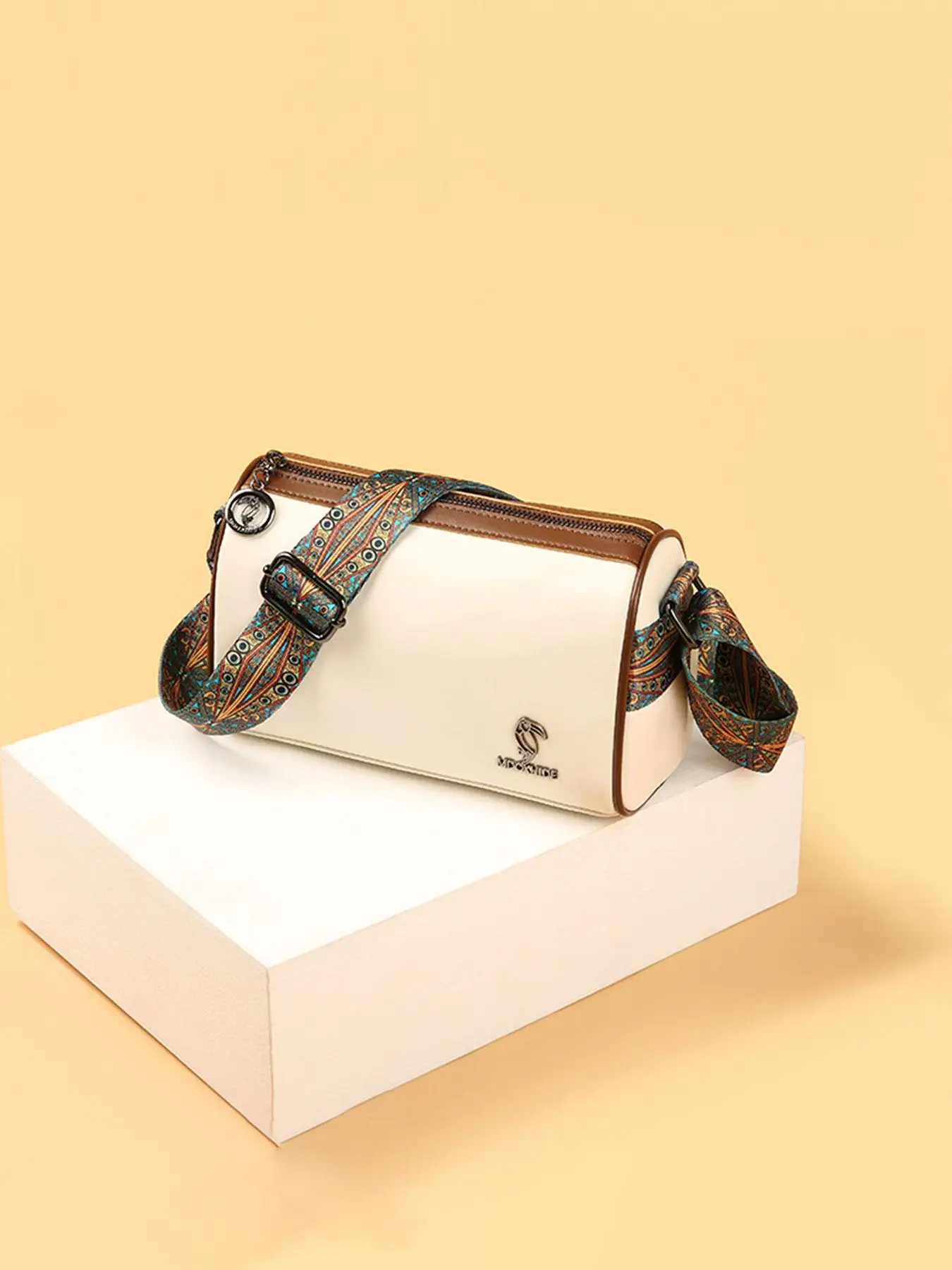 Fashionable Paisley Pattern Strap Zipper Crossbody Bags for Women, Vintage Style Shoulder Bag for Daily Use As Work Bag, Trendy All-match Boston Bag A