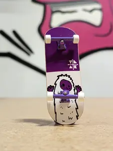 32mm Heat Transfer Graphic Complete + 71D Apex Wheels - "Purple Yeti"