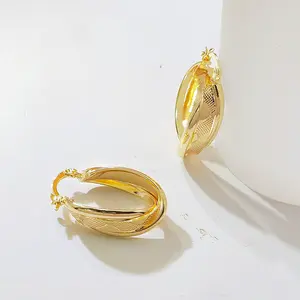 Double Layer Twisted Gold Hoop Earrings, Interlocked Huggie Hoops with Faceted Texture, Bold Statement Earrings for Daily & Party Wear, Lightweight & Comfortable