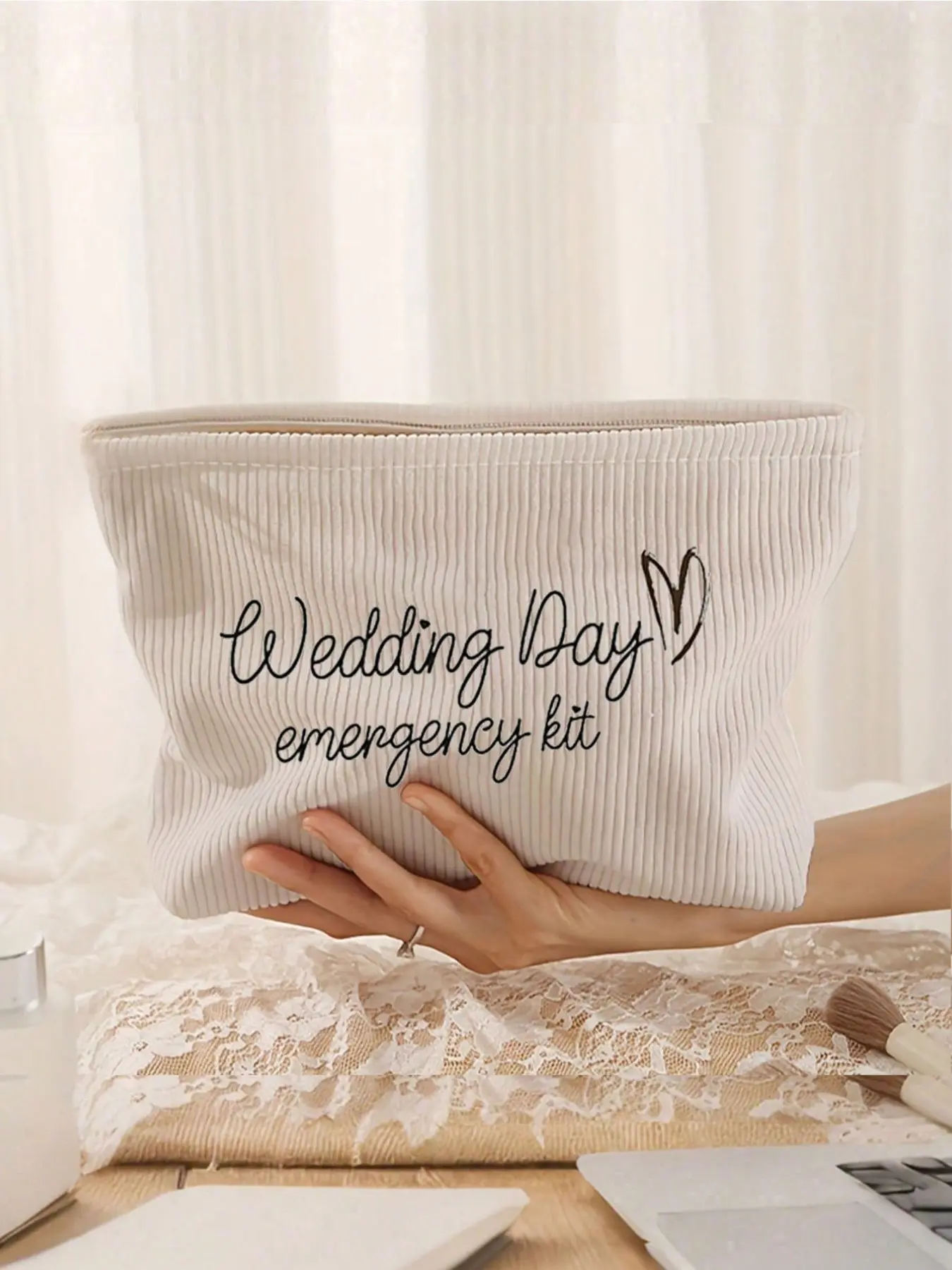 Bride Wedding Day Emergency Makeup Bag, Personalized Corduroy Cosmetic Pouch, Makeup Organizer Pouch, Lightweight Zipper Storage, Foldable, Fashion Toiletry Bag, Travel Cosmetic Bag, Travel Accessory, Cosmetic Travel Bags, Cosmetics Bag