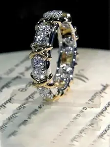 Luxury Shiny Rhinestone Cross Design Ring, Unisex Fashion Accessory, Perfect Birthday Gift, Elegant All-Match Jewelry, Rhinestone Decor Ring, Elegant Glittering Ring