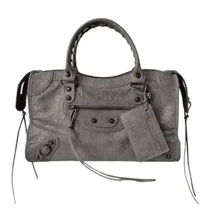 Ins Trendy Paris Rivet PU Leather Handbag French Retro Pillow Shoulder Crossbody Bag in Grey for Daily Outings and Stylish Practicality