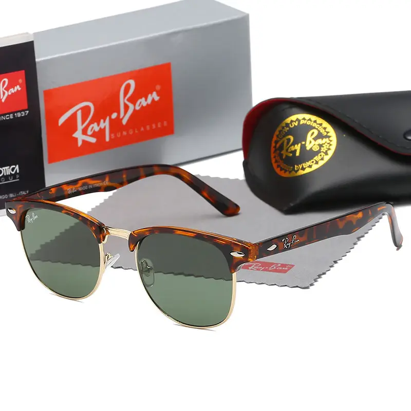 Ray-Ban Classic Wayfarer Sunglasses with Green Lenses and Black Frame for Men and Women