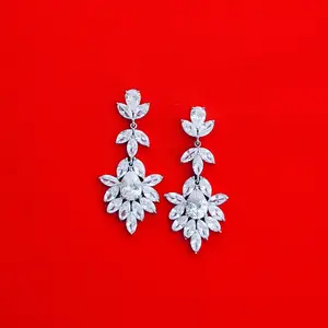 Bride Dangle Earring, CZ Wedding Jewelry, Bridal Drop Earring, Cluster Diamond Earring, Bridesmaids Gifts Set, Floral Leaf Earring, Crystals