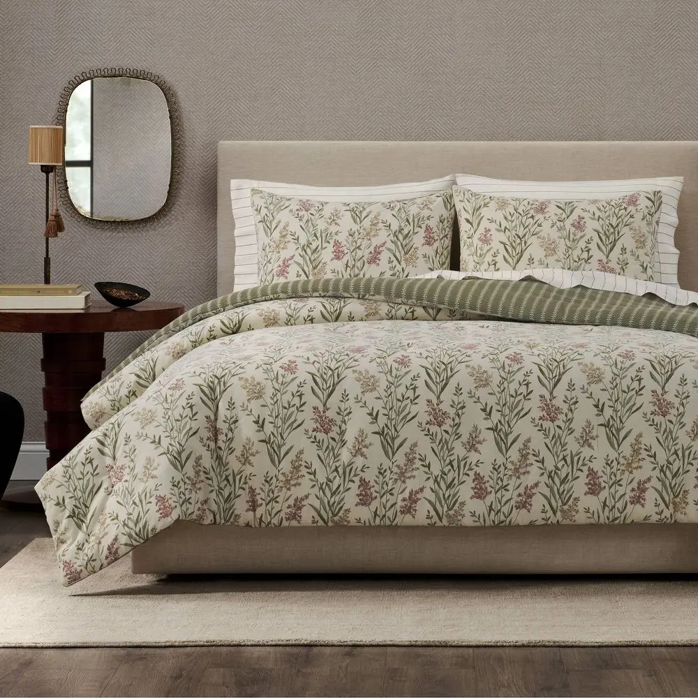 Jeremiah Brent Home Floral Comforter
