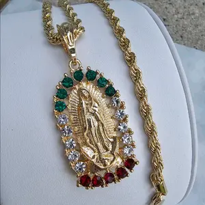 Virgencita tres colores necklace pendant