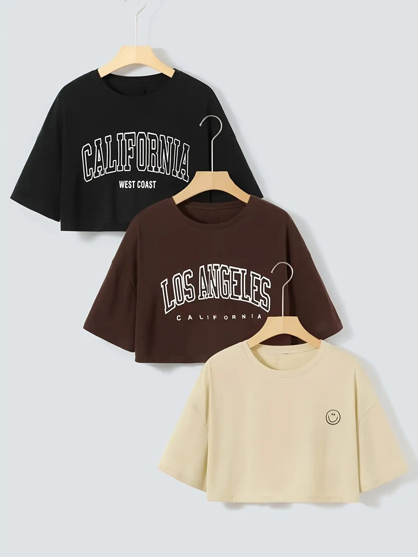 Women's Letter & Graphic Print Short Sleeve Round Neck Drop Shoulder Crop Tee, National Day Clothing, Printed Cropped T-shirt Pack, Casual Summer Tops