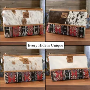 Stevie Crossbody