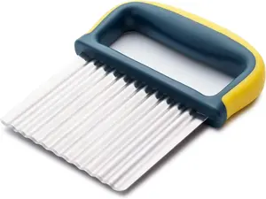 Crinkle Cutter Knife, Potatoes Crinkle Fry Cut and Vegetable Cutter for Veggies, Stainless Steel Carrot Slicer（Yellow）