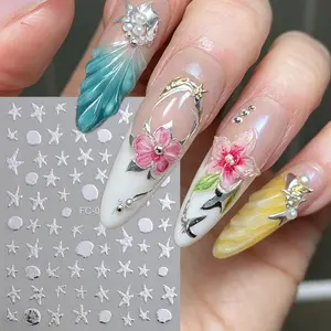 Summer Underwater Theme Nail Stickers, Gold Starfish & Shell Design, Self-Adhesive, DIY Nail Art for Women & Girls, Shiny Metallic Finish