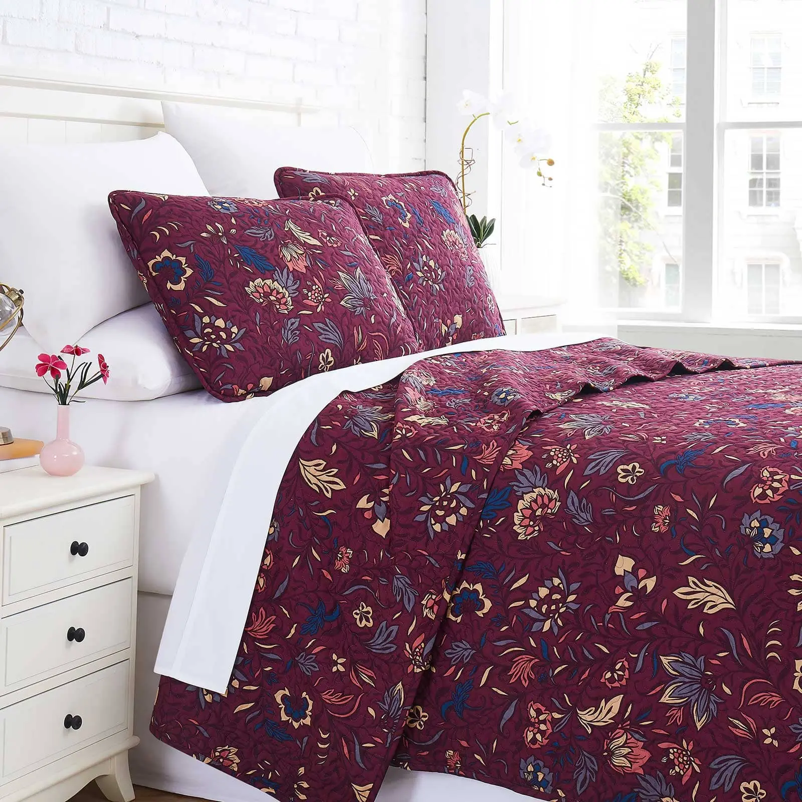 Blooming Blossoms Bedding Set - Soft Quilt Bedding Set with Bed Comforter for Bedroom Linens, Bedding Sets