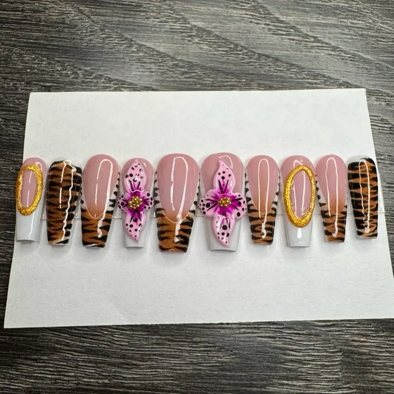 Exotic Prowess 3D Press On Nails with Tiger Stripes and Floral Designs for Stylish Manicures