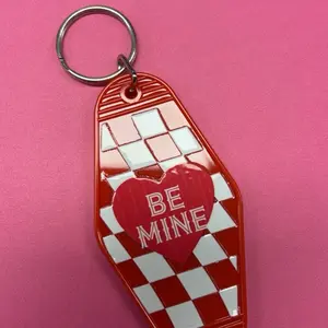 Red Motel Key Chain with Heart Design and "BE MINE" Text, Keyring Attachment