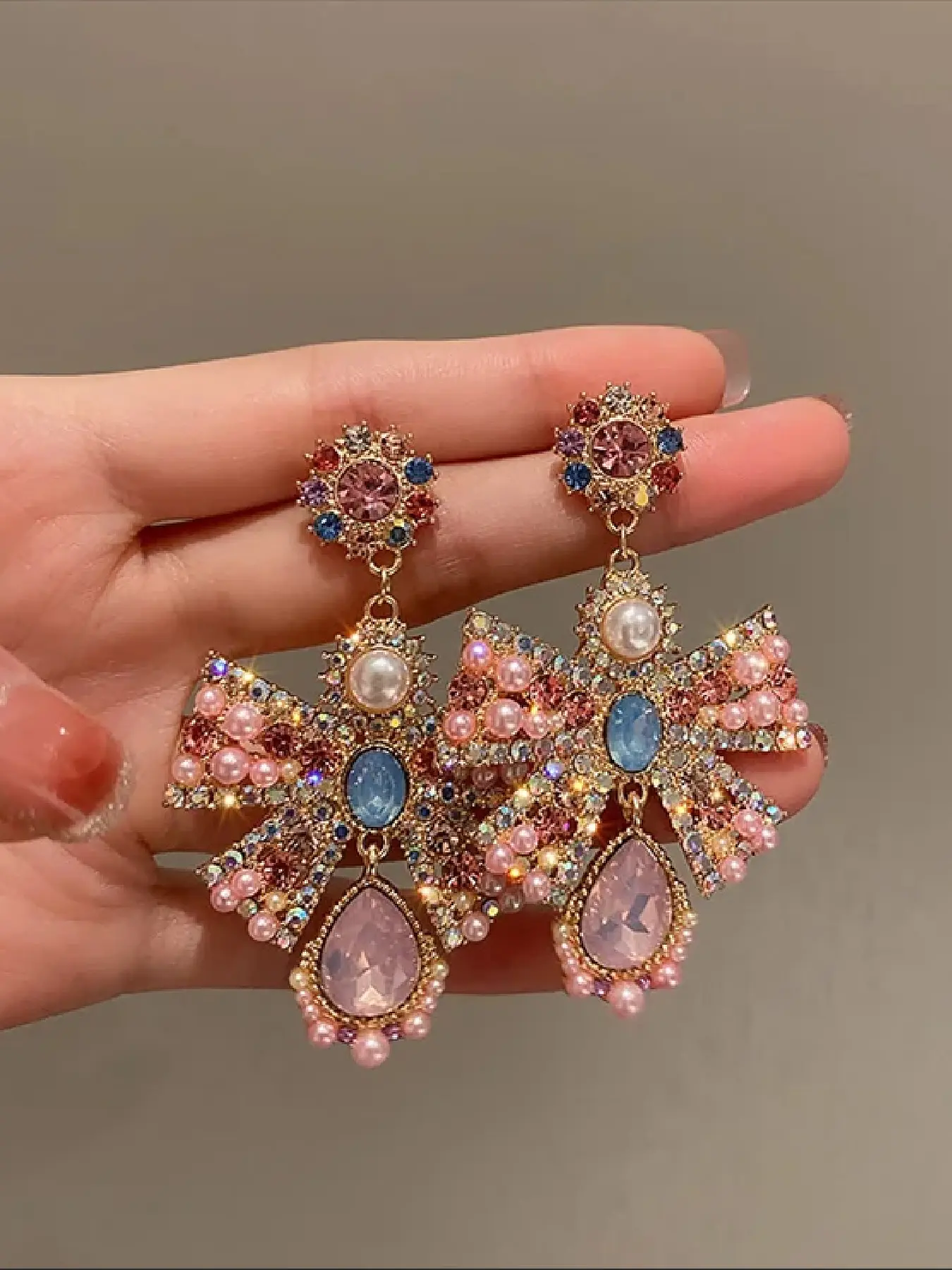 Sweet Bow Crystal Earrings for Women, Daily Party Holiday Wear, Casual Style, Copper Alloy Material, All Seasons, Versatile Earrings, Earrings Jewelry