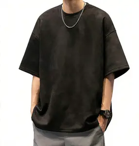 Teen boys’ casual, comfortable colorblock crewneck short-sleeve T-shirt with a relaxed fit, machine washable, suitable for layering, everyday wear, and outdoor sports; a gift for 13–16-year-old boys.