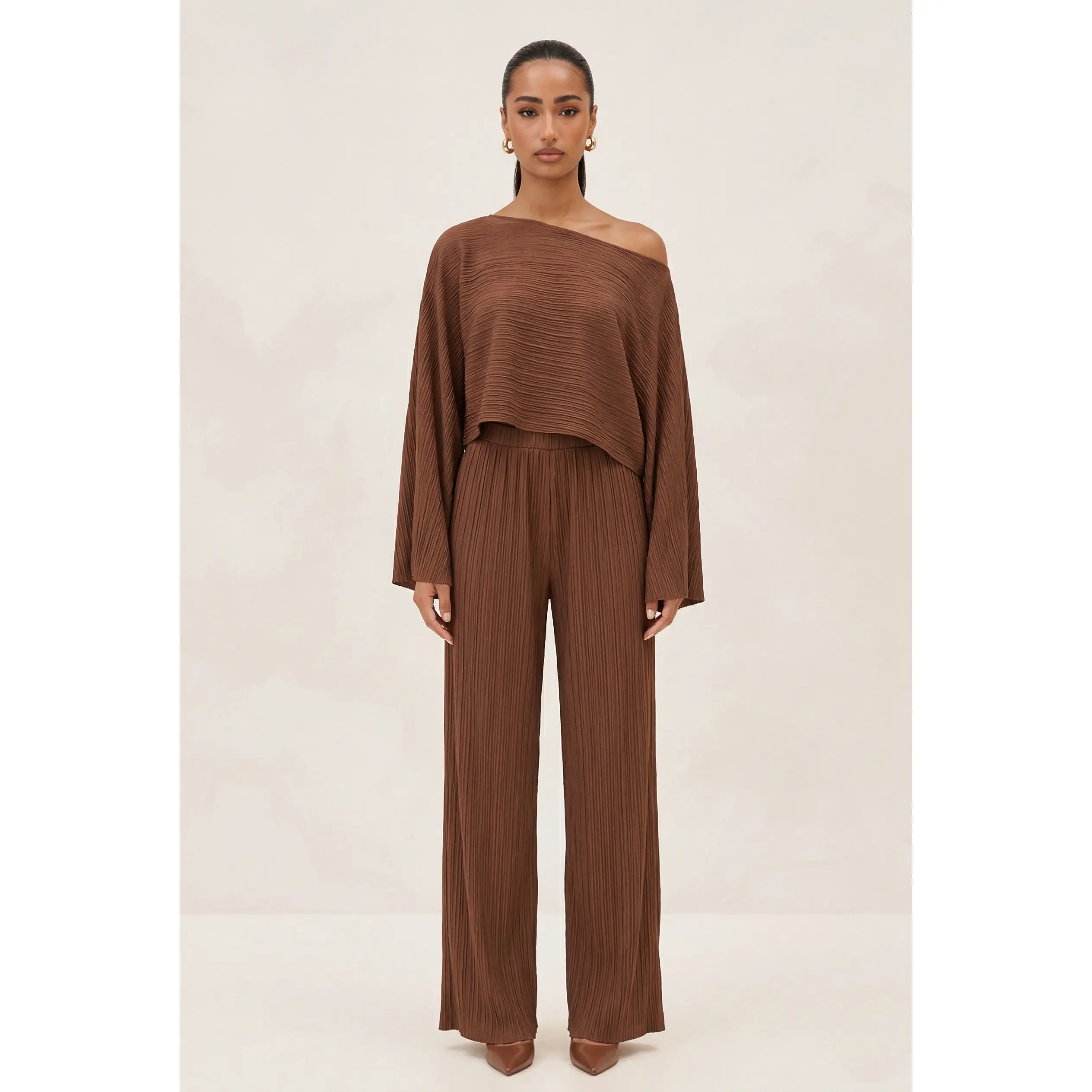 SOFT ERA PANTS SET (BROWN)