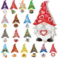 33pcs: C Gnome Standing Sign