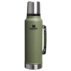 Stanley 48oz Legendary Classic Bottle - Dried Pine Stanley 48oz Legendary Classic Bottle - Dried Pine