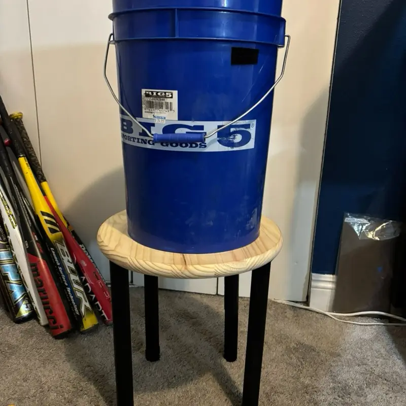 CB Faux GrandStand