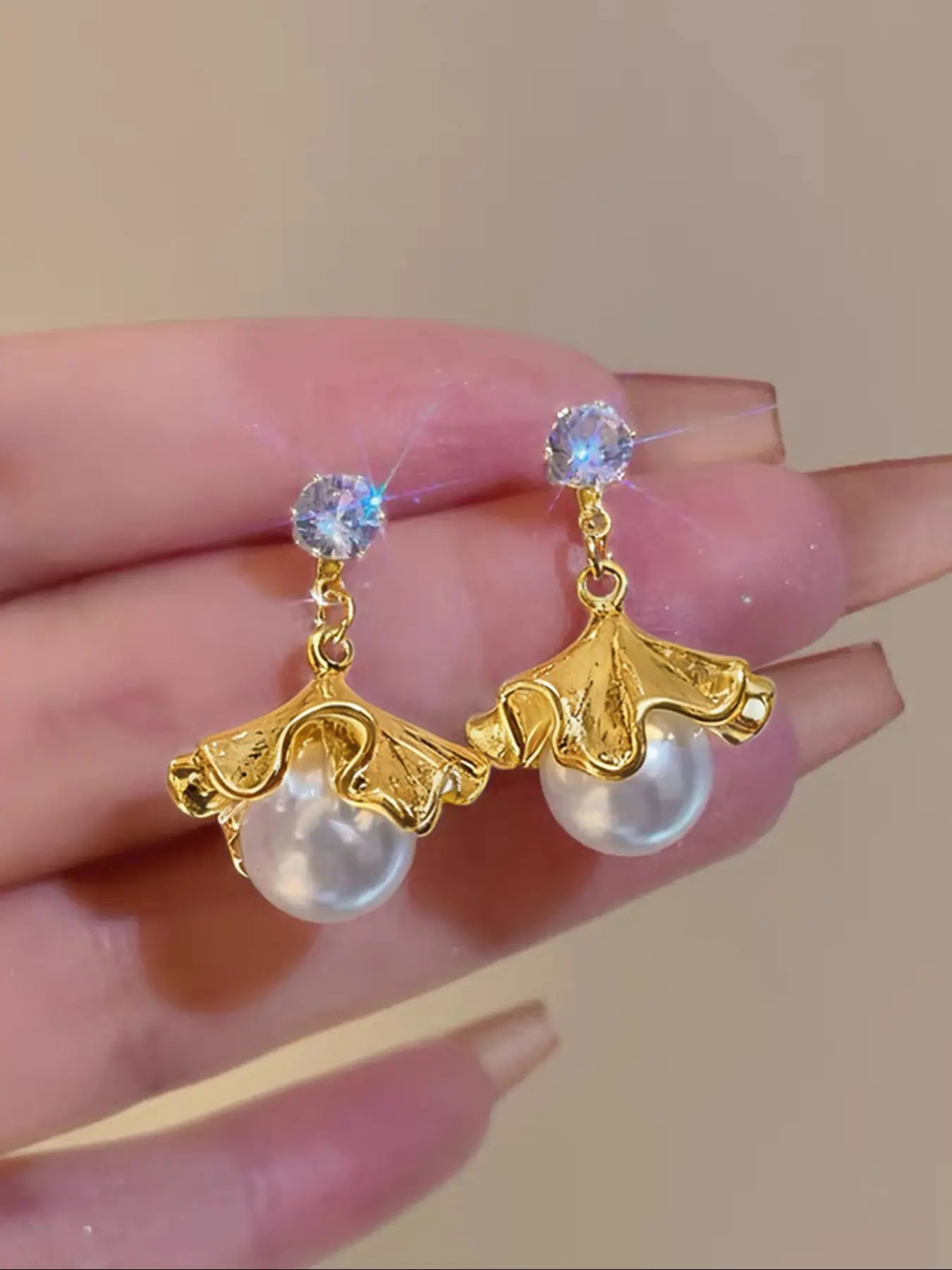Elegant Silver Color Leaf Earrings with Faux Pearls, Fashion Earring, High Quality Earrings, Perfect for Daily Wear, Dates, Vacations & Holidays, Stylish Women's Jewelry Gift